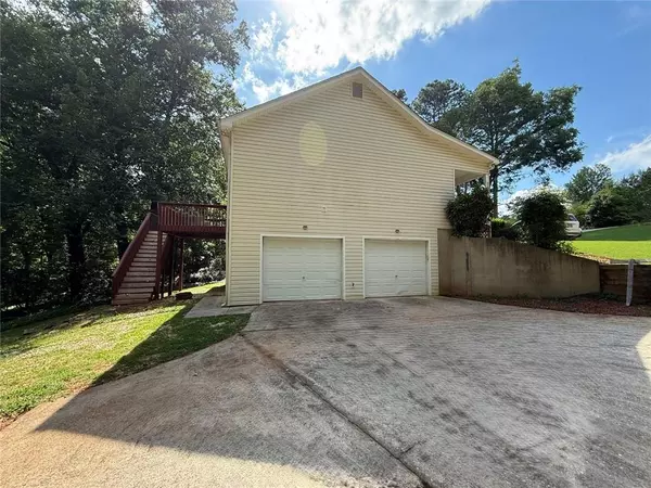Cumming, GA 30041,6330 Oak View DR