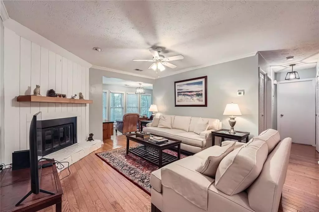 Roswell, GA 30075,1204 Lake Pointe CIR