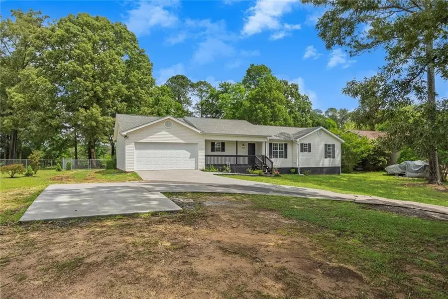 143 Coker DR, Chatsworth, GA 30705