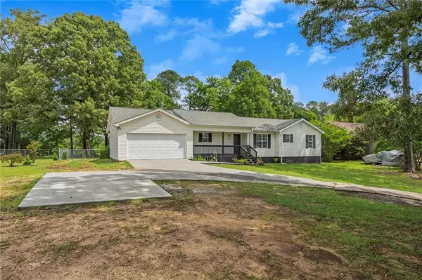 143 Coker DR, Chatsworth, GA 30705