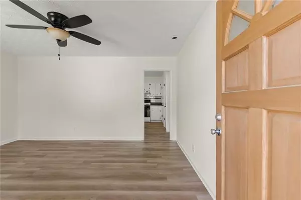 Douglasville, GA 30135,6175 Knights LN