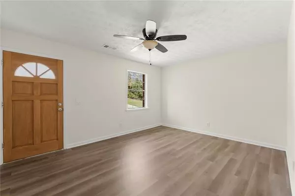 Douglasville, GA 30135,6175 Knights LN