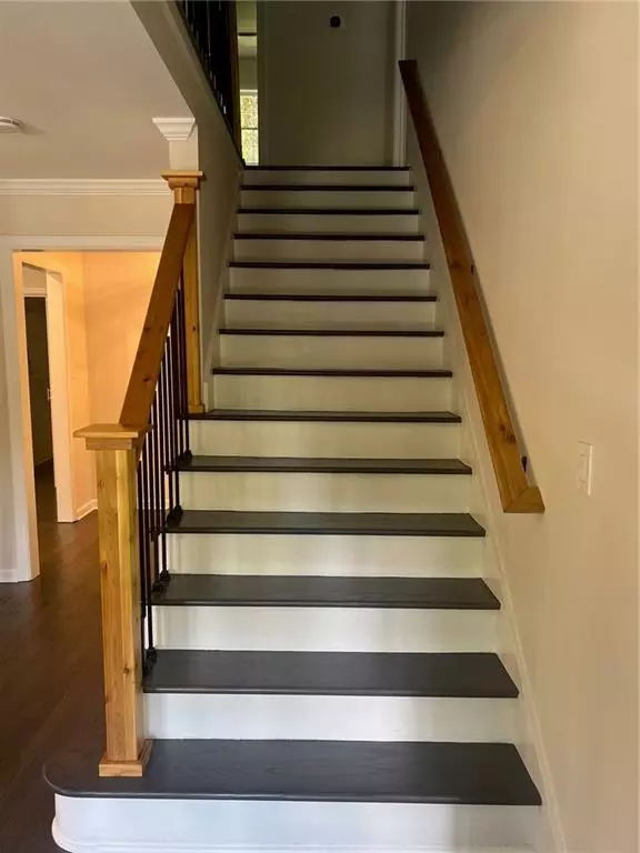 Sandy Springs, GA 30328,275 Glencourtney DR