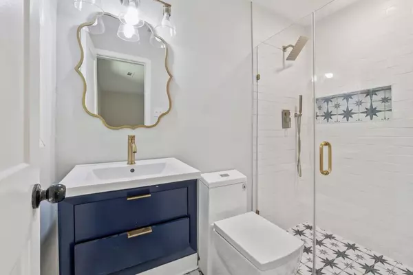 Decatur, GA 30034,3918 Artist VW