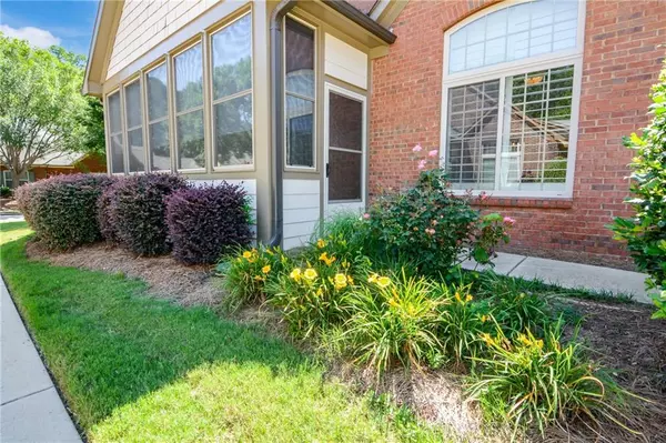 Kennesaw, GA 30144,120 CHASTAIN RD #202