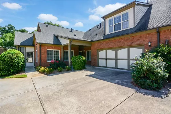 120 CHASTAIN RD #202, Kennesaw, GA 30144