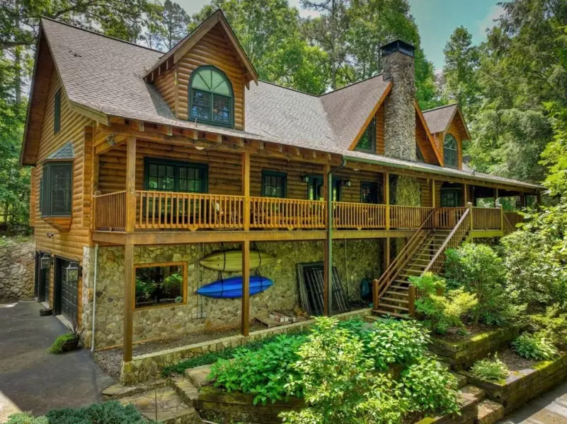 577 Macedonia Church RD, Blue Ridge, GA 30513