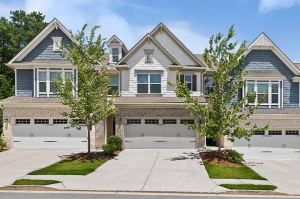 6348 Lanier Harbor LNDG, Buford, GA 30518