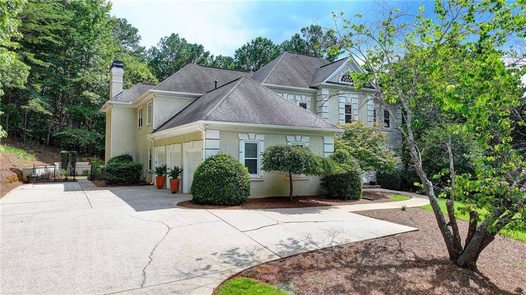 3610 Mansions Pkwy, Berkeley Lake, GA 30096