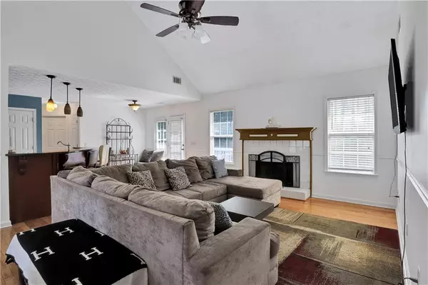 Covington, GA 30016,120 Falls XING