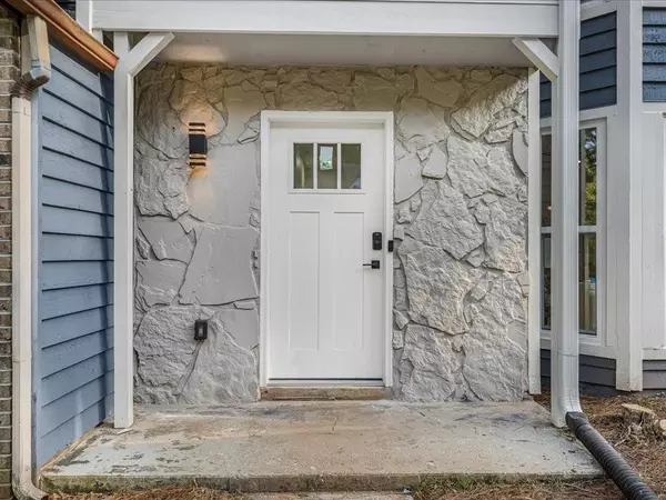 Stone Mountain, GA 30088,845 Heritage Oaks DR