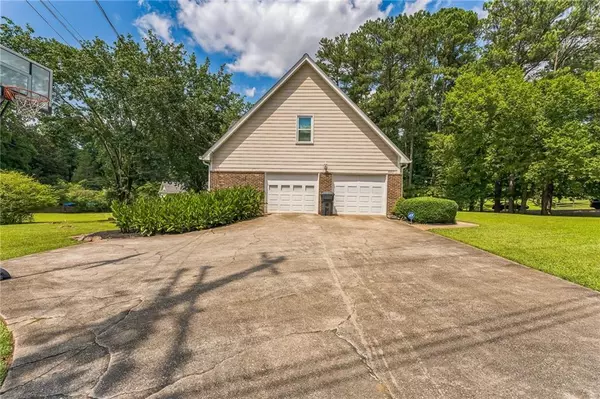 Lithia Springs, GA 30122,3057 S Sweetwater RD