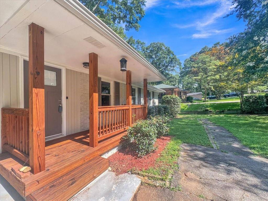 Atlanta, GA 30344,2473 Harwood DR