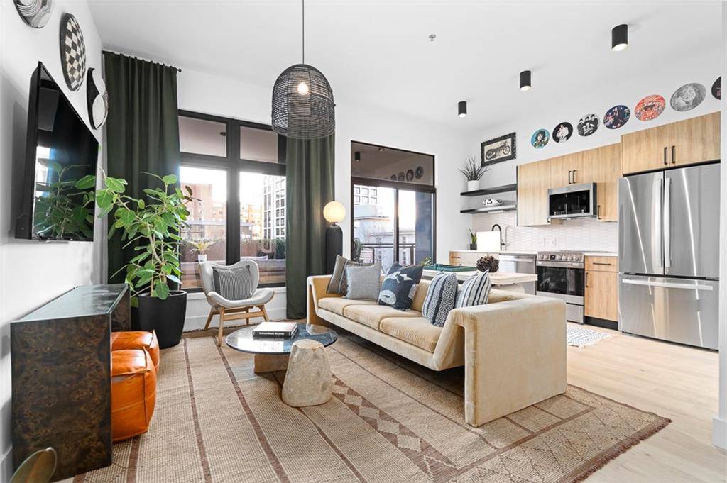 Atlanta, GA 30308,567 Ponce De Leon AVE #405