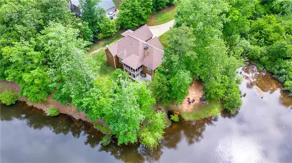 Newnan, GA 30263,137 Martins Pond RD