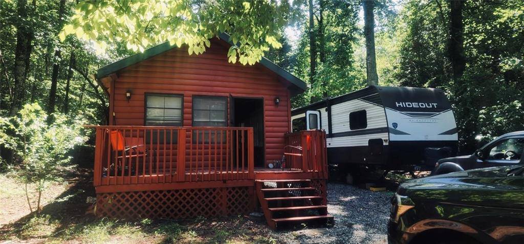 95 Hillcrest CT, Cleveland, GA 30528