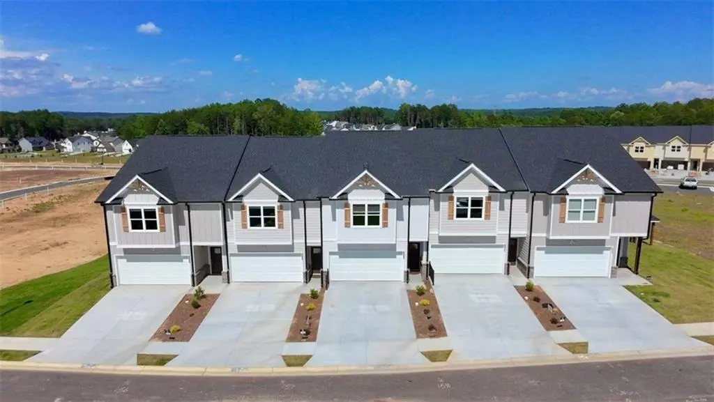 6385 Pine Station DR, Lula, GA 30554