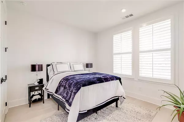 Hoschton, GA 30548,385 Huron LN