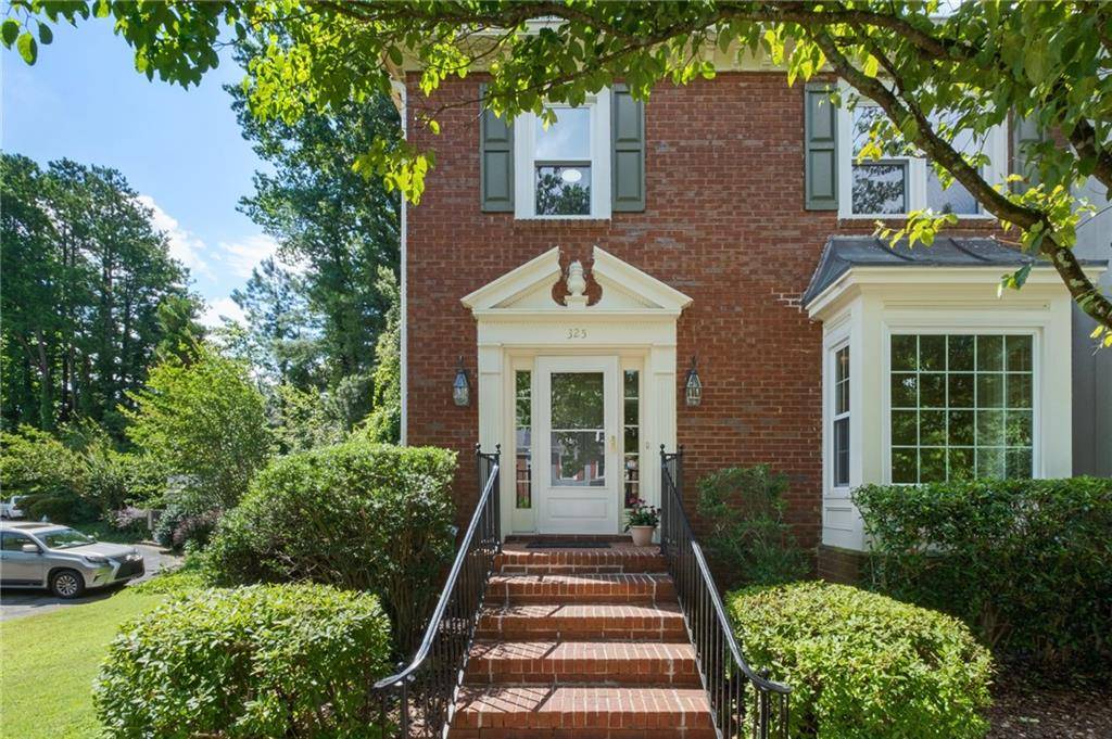 325 Brantley RD, Atlanta, GA 30350