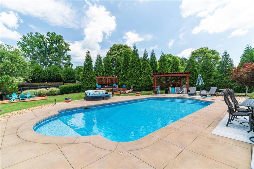 Woodstock, GA 30188,218 Millstone Pkwy