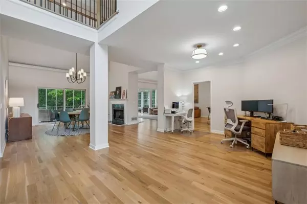 Atlanta, GA 30338,4735 Cambridge TRCE