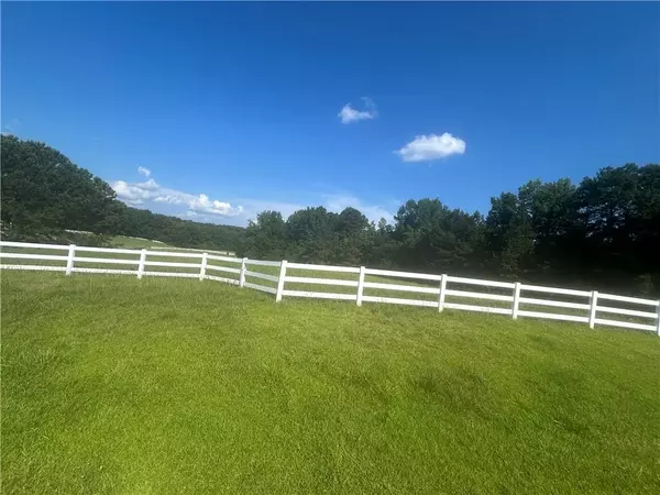 Oxford, GA 30054,10 Longview DR