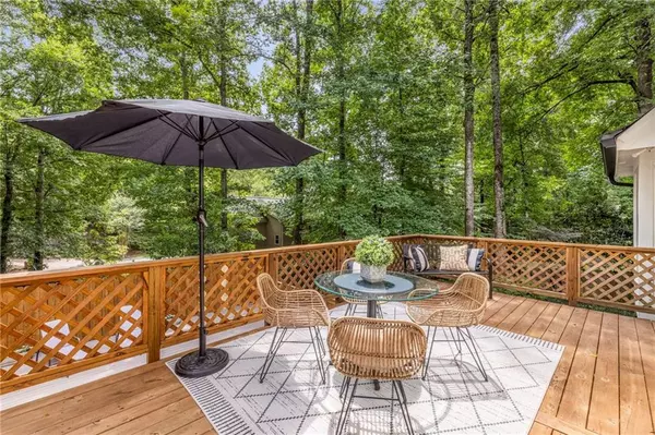 Alpharetta, GA 30004,11940 N Hickory TRCE