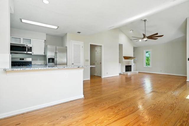 St. Simons, GA 31522,310 Peachtree ST