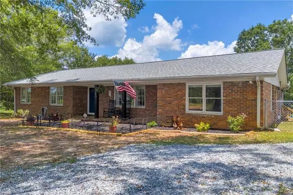 Martin, GA 30557,450 N Clarks Creek RD