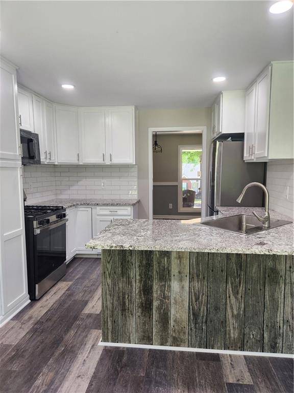 Flowery Branch, GA 30542,6072 Devonshire DR