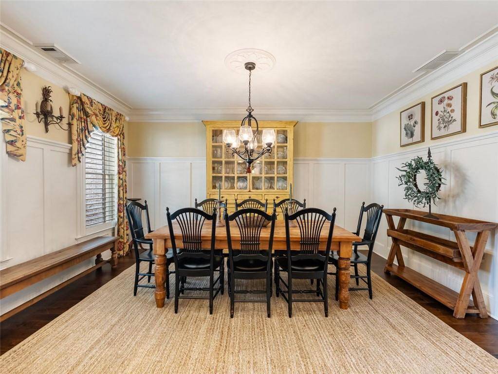 Suwanee, GA 30024,7521 PORTBURY PARK LN