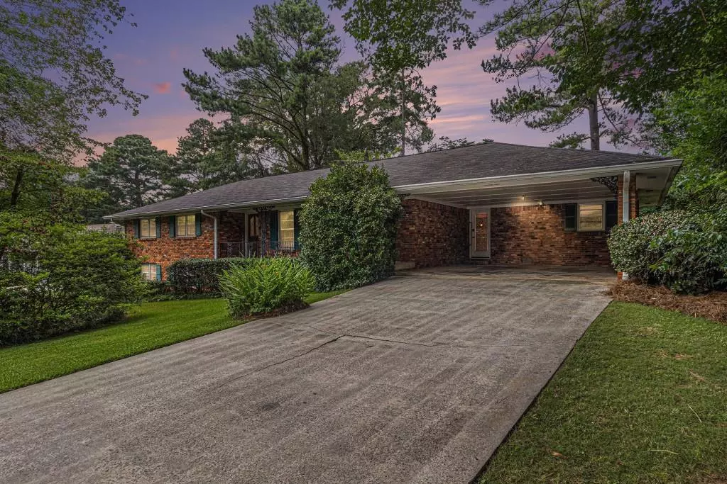 Decatur, GA 30033,2888 Bonanza DR