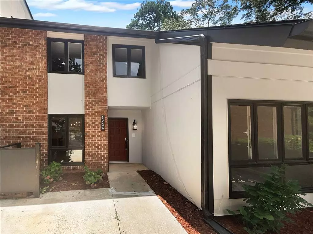 Brookhaven, GA 30329,3224 Clairmont North NE