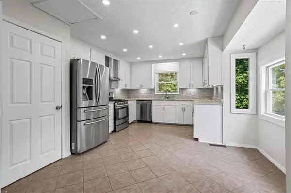 Marietta, GA 30066,2289 Wilderness WAY