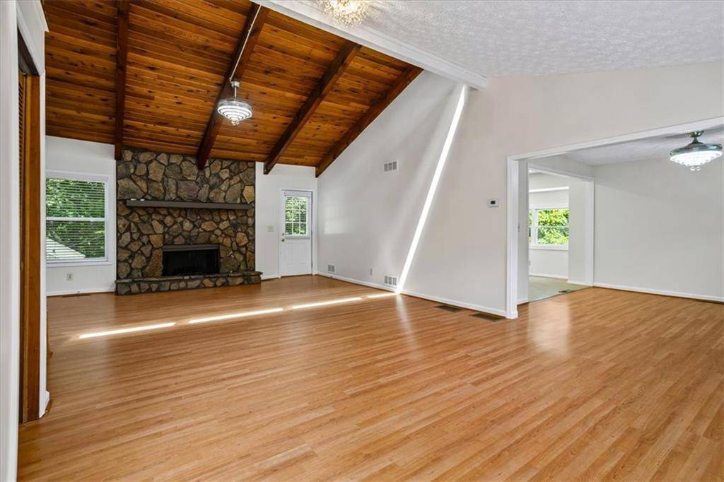 Marietta, GA 30066,2289 Wilderness WAY
