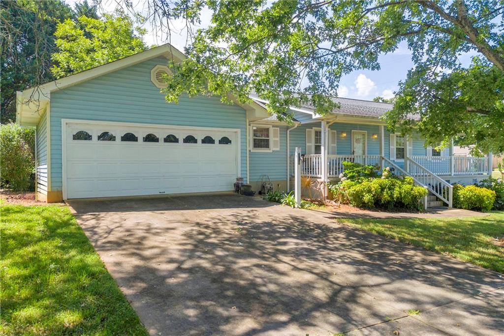 4336 Woodfield DR, Gainesville, GA 30507