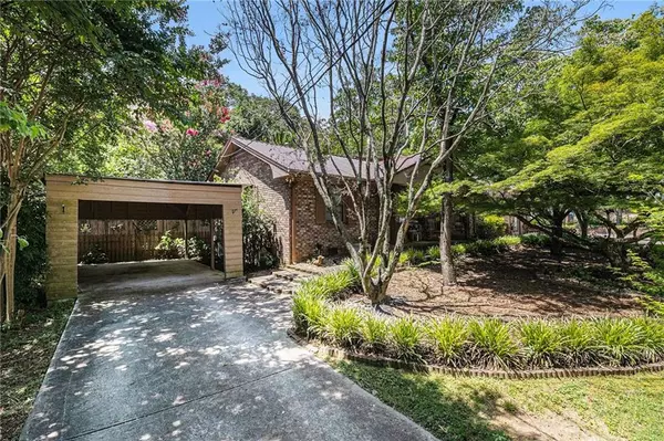 Winder, GA 30680,262 Holly DR