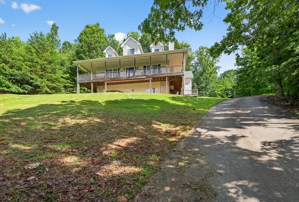 Cleveland, GA 30528,440 Beaver Creek WAY