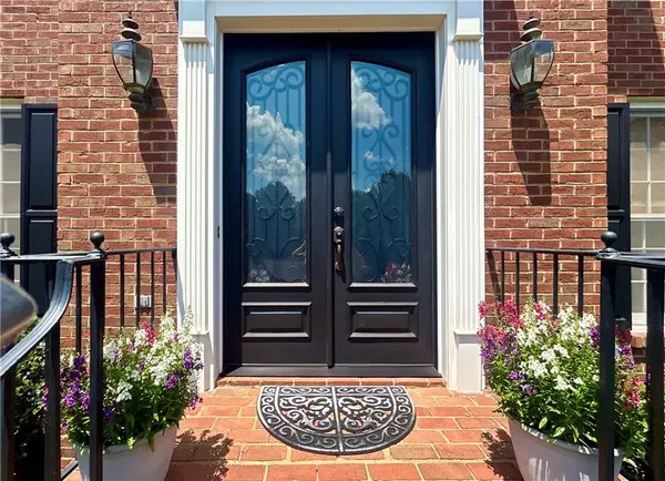 Alpharetta, GA 30022,835 Kings Arms WAY