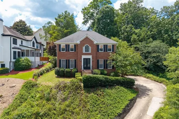 Alpharetta, GA 30022,835 Kings Arms WAY