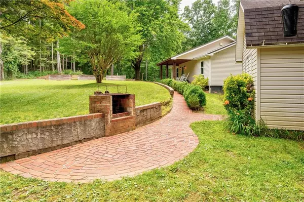 Ellijay, GA 30540,365 Quarles LN