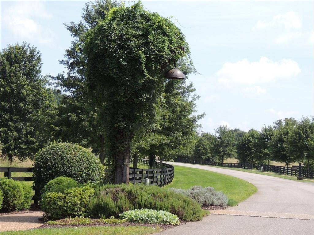 Ball Ground, GA 30107,191 Etowah Landing