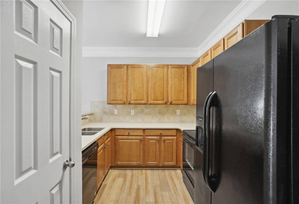 Johns Creek, GA 30022,9768 Preswicke PT