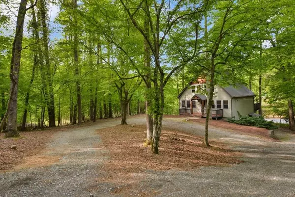 Ellijay, GA 30540,688 Navaho WAY
