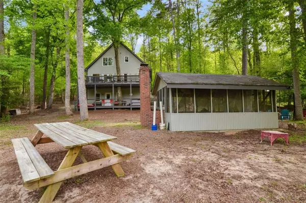 Ellijay, GA 30540,688 Navaho WAY