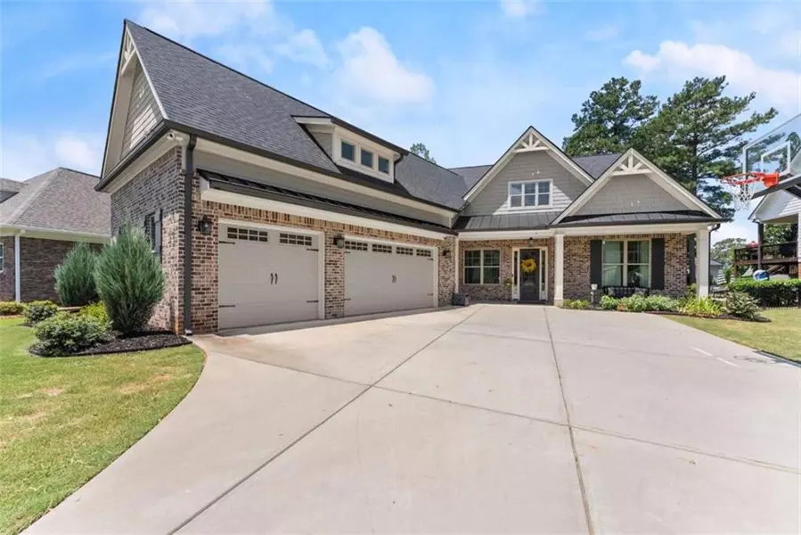 3028 Mulberry Greens LN, Jefferson, GA 30549