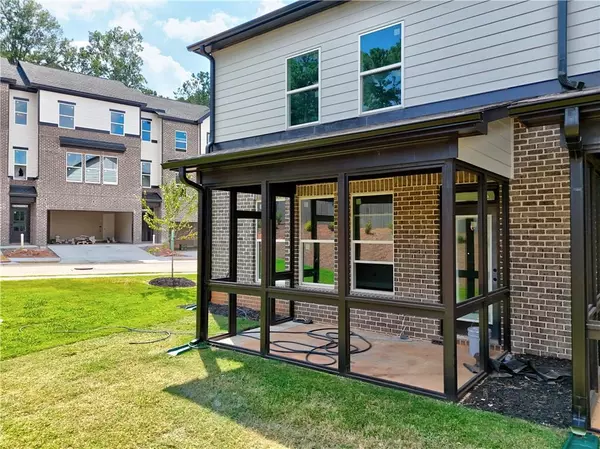 Tucker, GA 30084,5730 Urban Village WAY #12