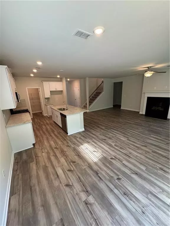 Dawsonville, GA 30534,41 Oak ST