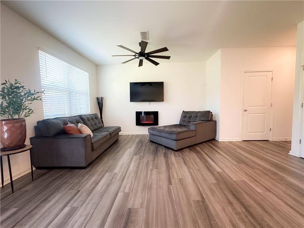 Mcdonough, GA 30253,177 Swindon DR