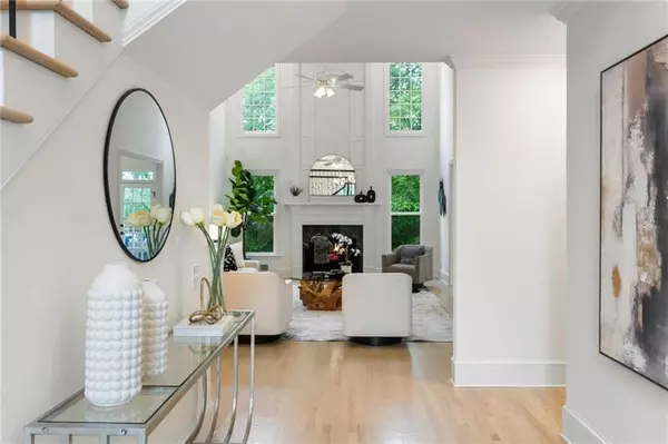 790 Thornberry DR, Alpharetta, GA 30022